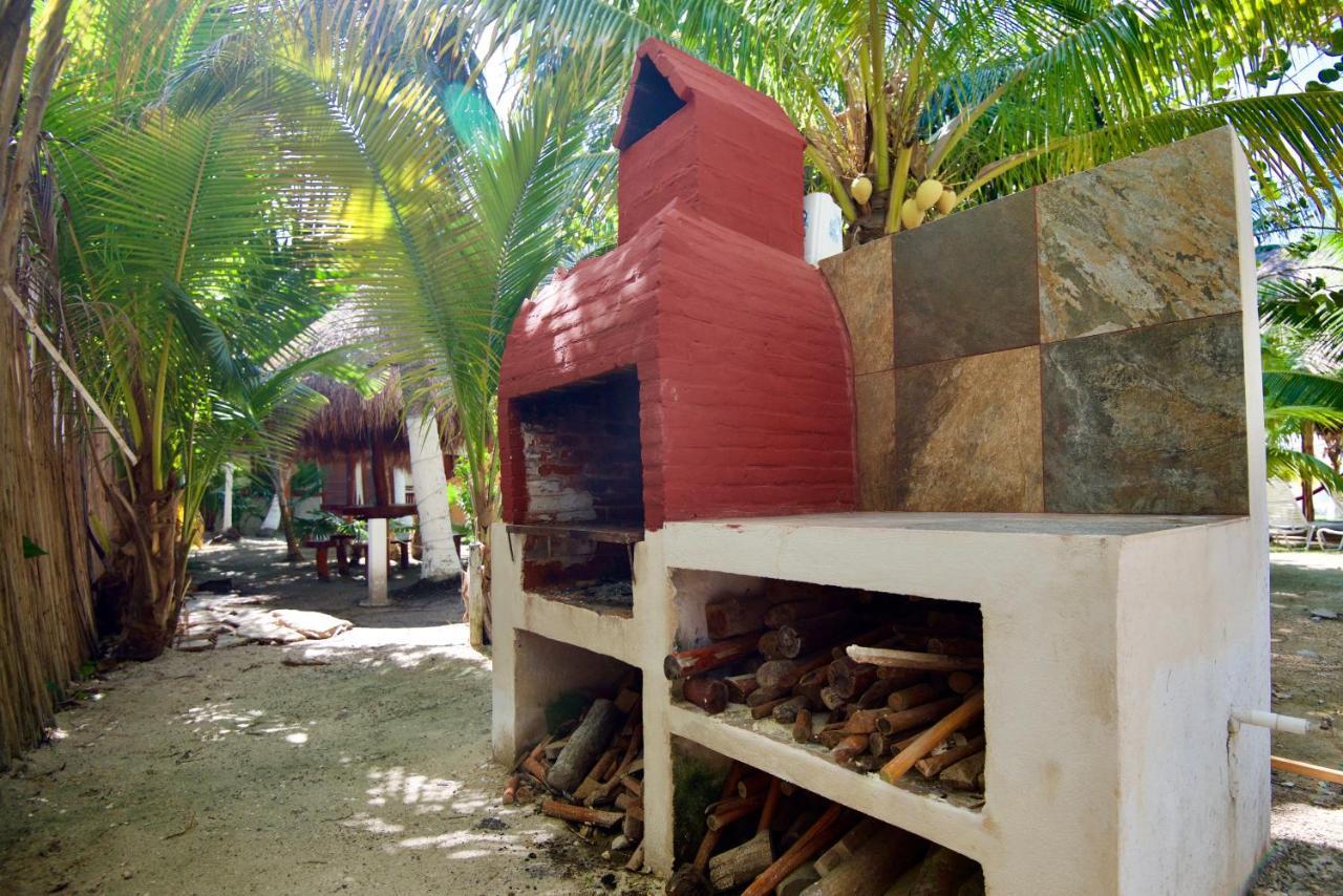 Golden Paradise Hostel Ilha Holbox Exterior foto