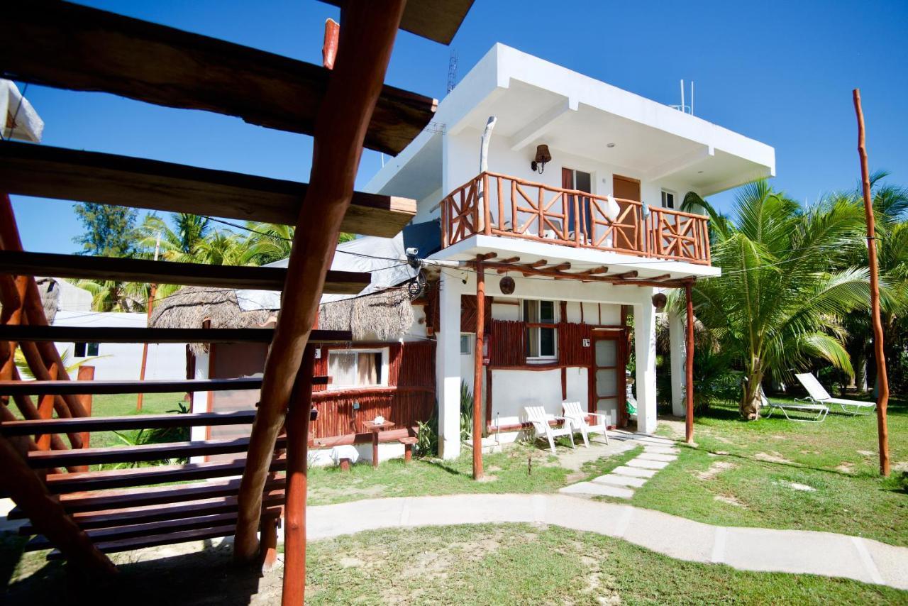 Golden Paradise Hostel Ilha Holbox Exterior foto
