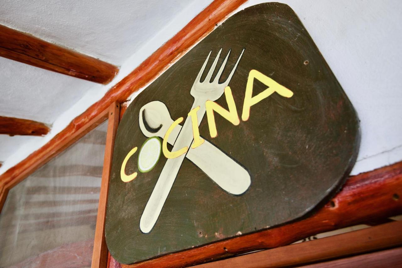 Golden Paradise Hostel Ilha Holbox Exterior foto